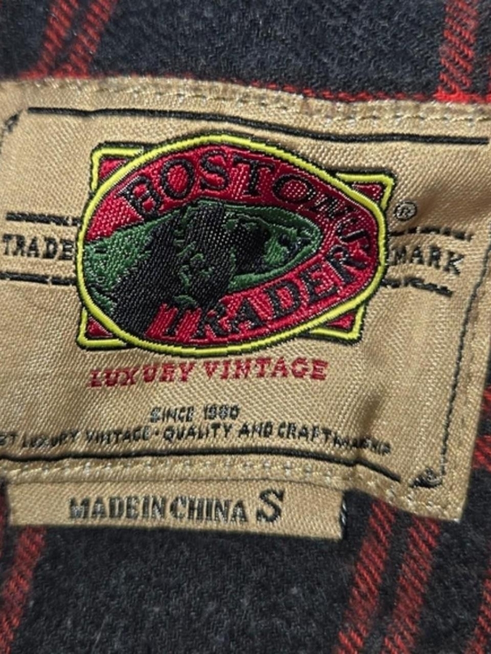 Boston Traders Plaid Flannel Button-Up Shirt Red Black | Vintage Since 1986 | S - Picture 4 of 5